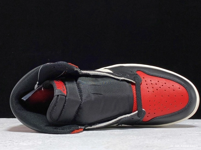 Jordan Air 1 Retro Bred High Toe OG 555088-610 0812